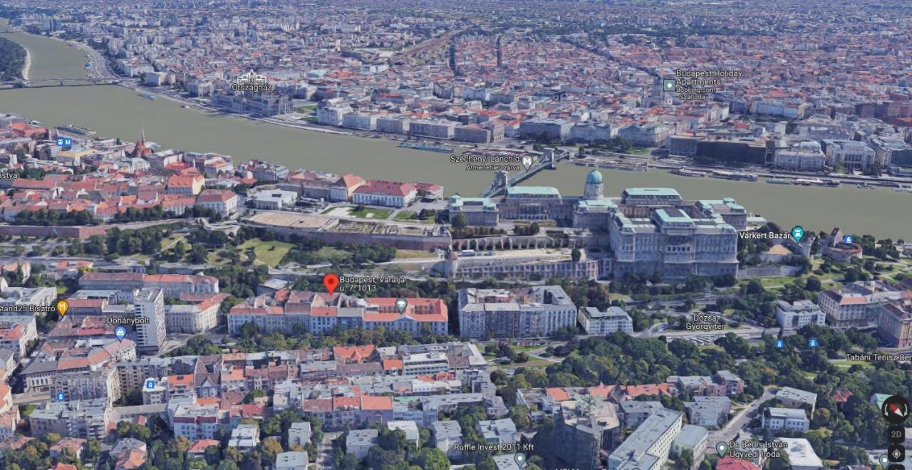 Апартаменти Luxury Flat Near Castle Hill